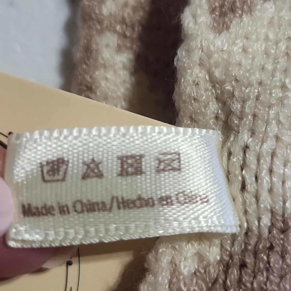 L.I.B. NEW YORK Taupe Cream Triange Pattern Knit Headwrap - Picture 5 of 5